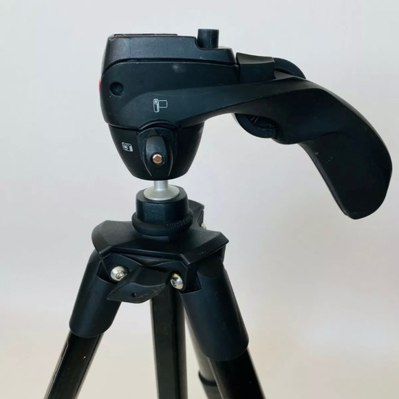 Manfrotto MKC3-H01 Compact Series Tripod